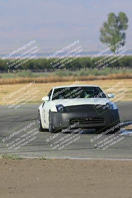 media/Sep-17-2023-Speed Ventures (Sun) [[7e780ba612]]/Green/Session 1 (Grapevine)/